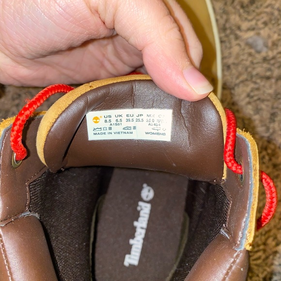 Timberlands. - Picture 3 of 3